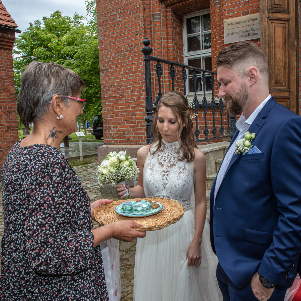 Hochzeitsbrauch Brot und Salz