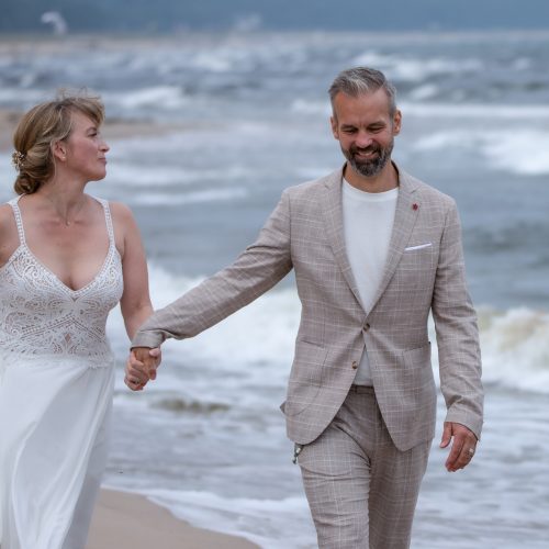 Vju Hotel Rügen heiraten an der Ostsee, Hochzeitsfotografie Rügen, Hochzeitsshooting am Strand von Göhren