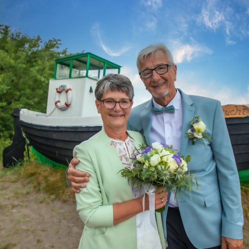 Heiraten in Zingst, Standesamt Zingst, Hochzeit Zingst auf Fischland-Darß, Hochzeitsshooting am Strand der Ostsee